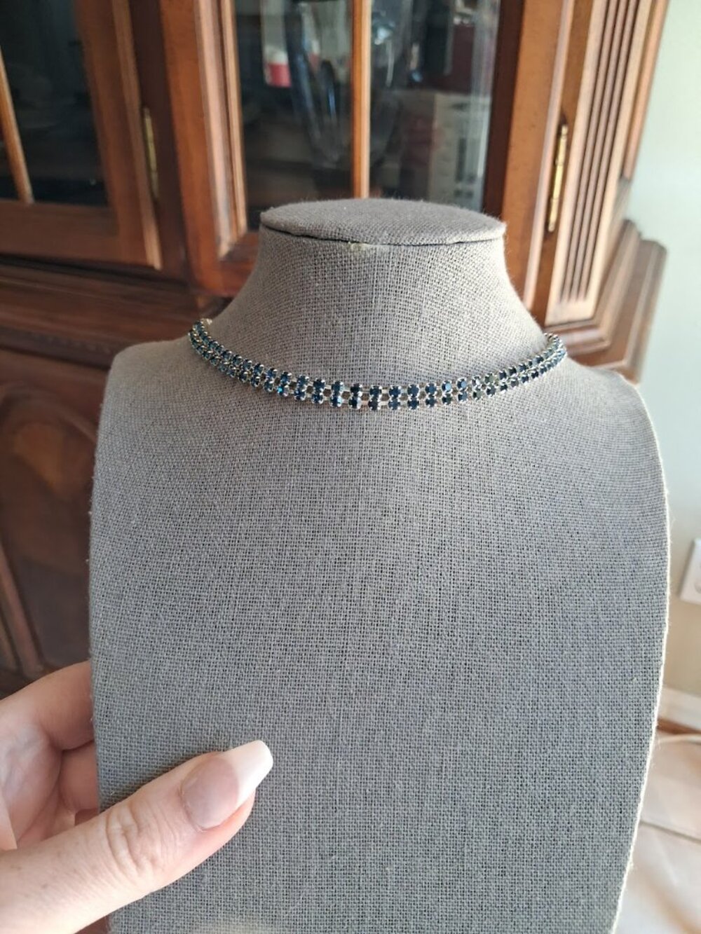 16 inch Blue stoned choker